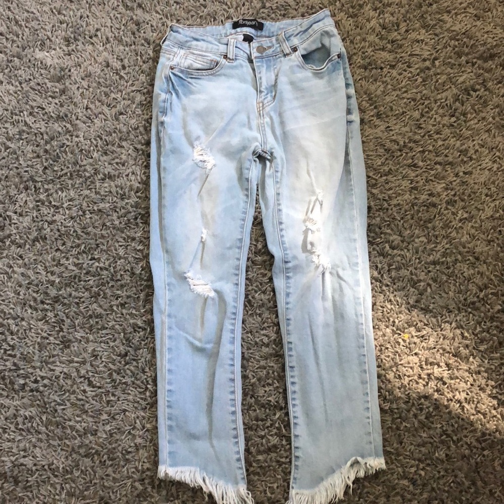 light blue skinny jeans